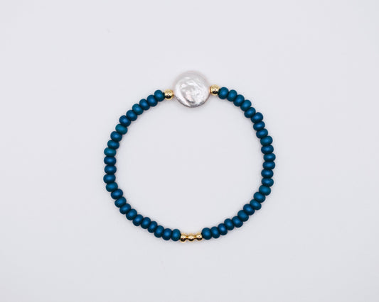 Teal pearl bracelet