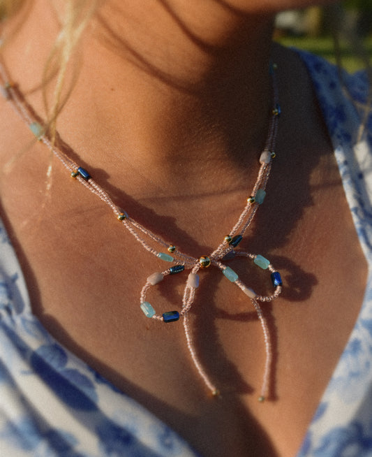 Multi-color bow necklace