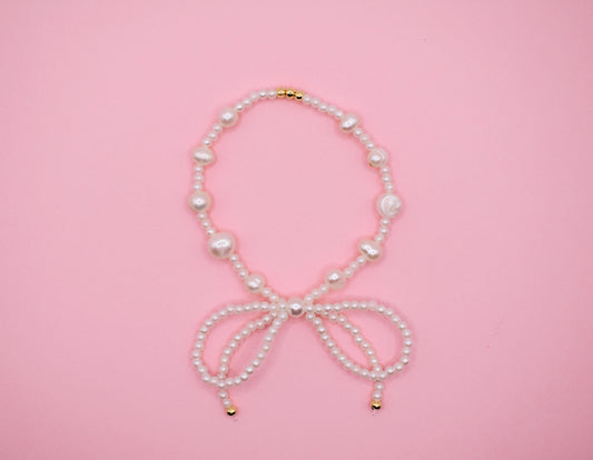 Pearl bow bracelet